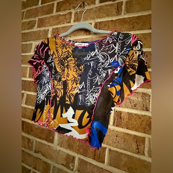 Love J Graffiti Mesh Crop Top - Picture 2 of 4